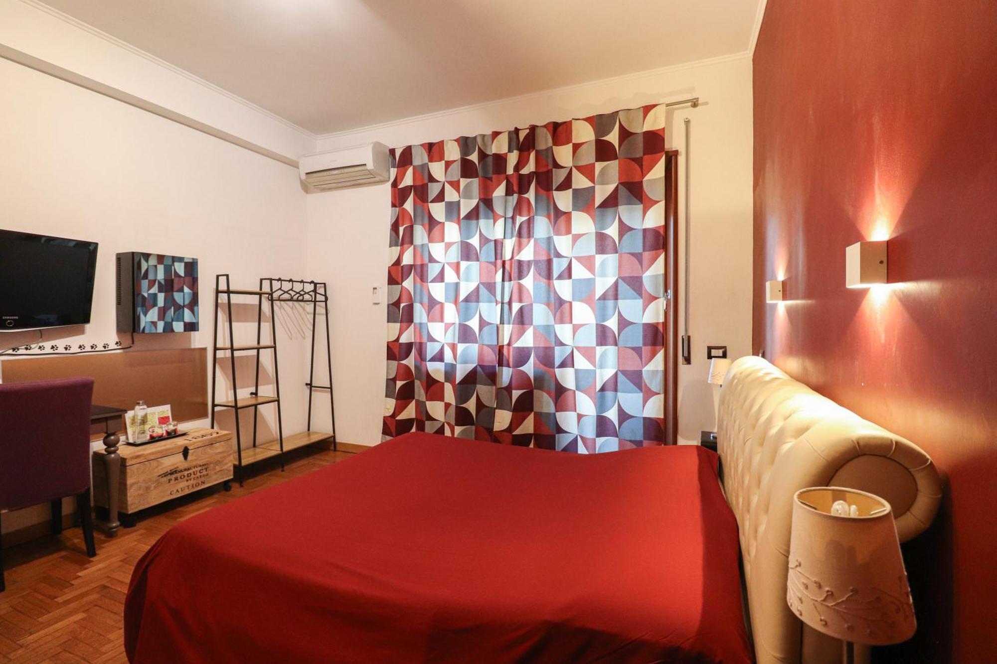 L'Angolo Cortese, Rome